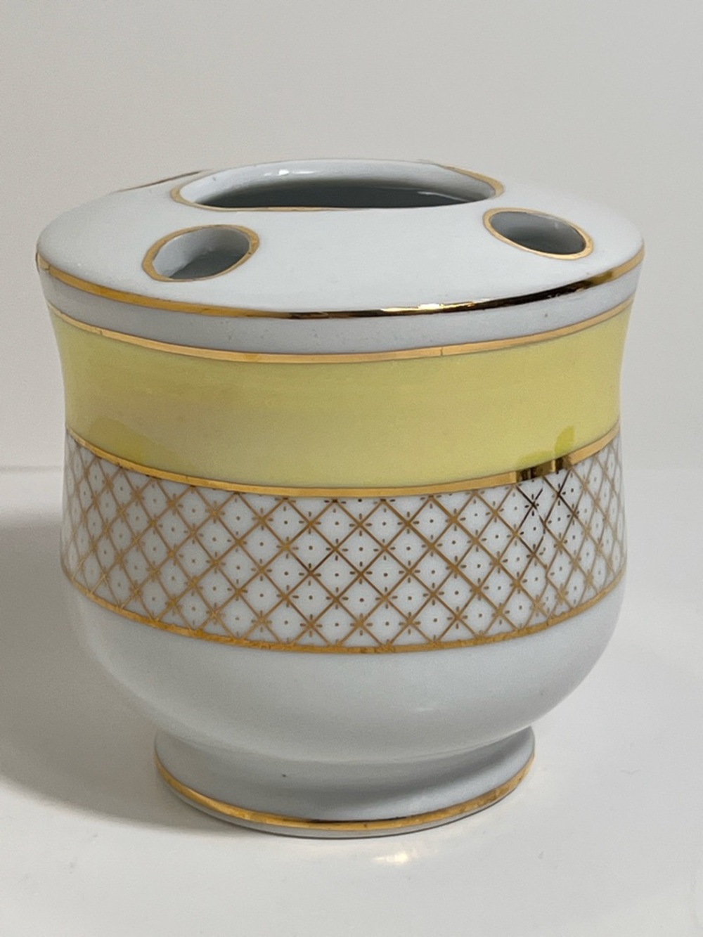 Formalities Baum Bros Toothbrush Holder Gold Trim Lattice White Yellow